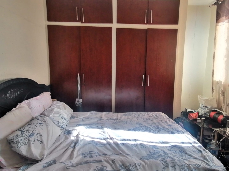 2 Bedroom Property for Sale in Avondale Western Cape